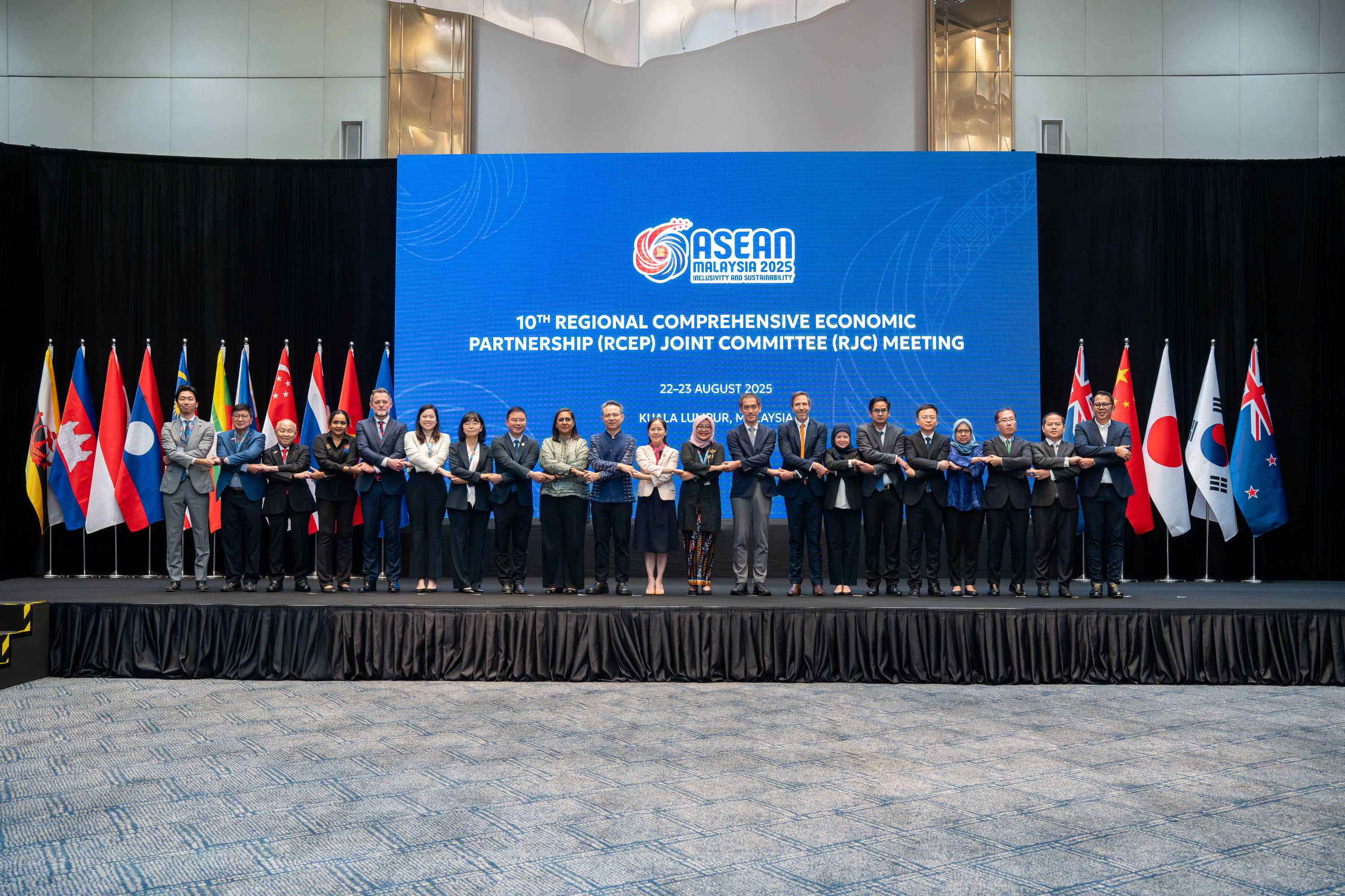 Special Consultation Session Between RCEP Business Advisory Council (RBAC) and RCEP Joint Committee at the 10th RCEP Joint Committee (RJC) Meeting